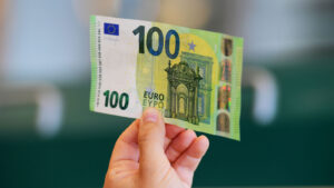 Lee más sobre el artículo Dónde Cambiar un Billete de 100 Euros